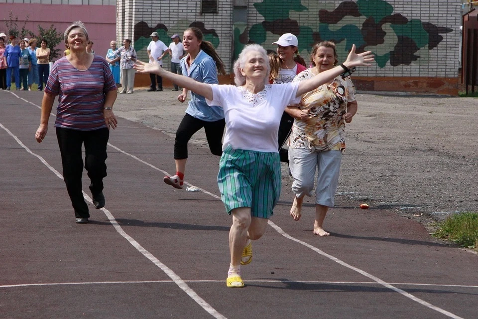 Наследственность влияет примерно на 15-20% на шанс стать долгожителем