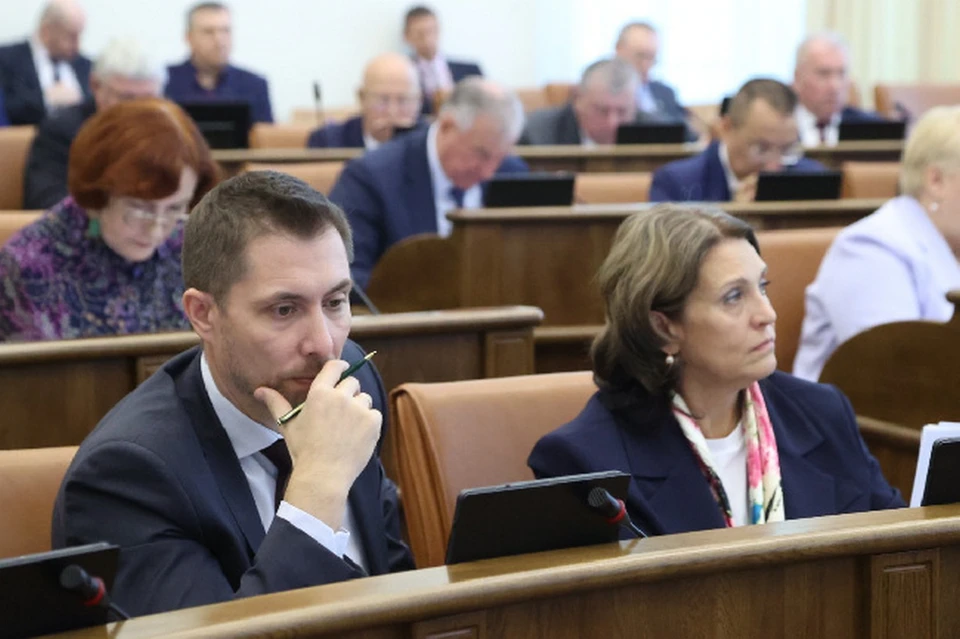 Прекращены полномочия депутата ЗС края. Фото: Андрей Бурмистров