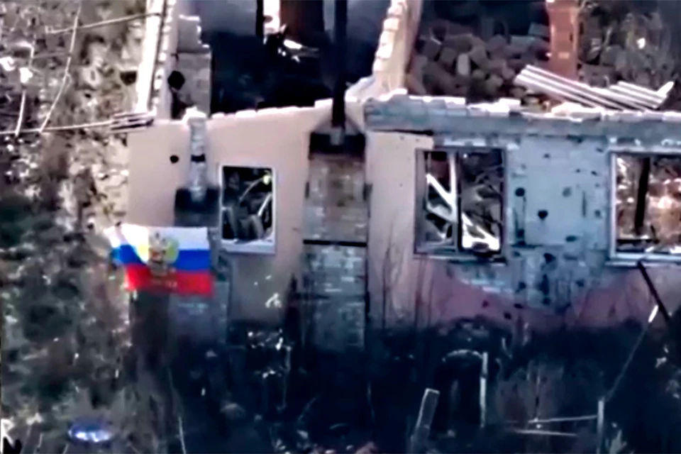 Кадры ожесточенных боев за сел Ставки и Ямполь публикует Минобороны России