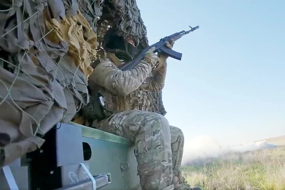 Тренировки военнослужащих ВДВ