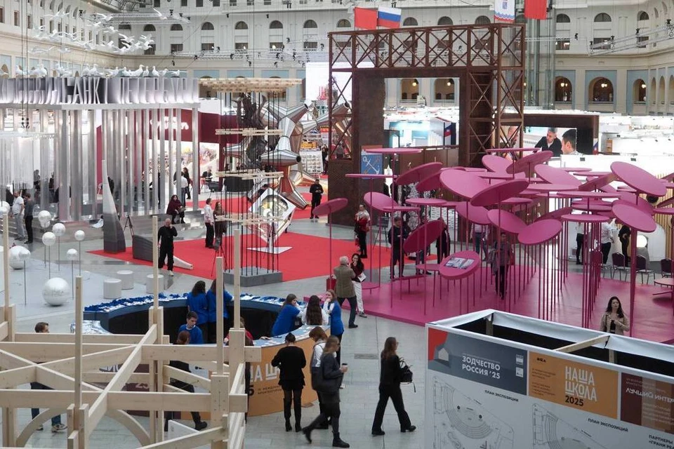 На фестивале «Зодчество» павильон 47 региона стал настоящей арт-галереей.