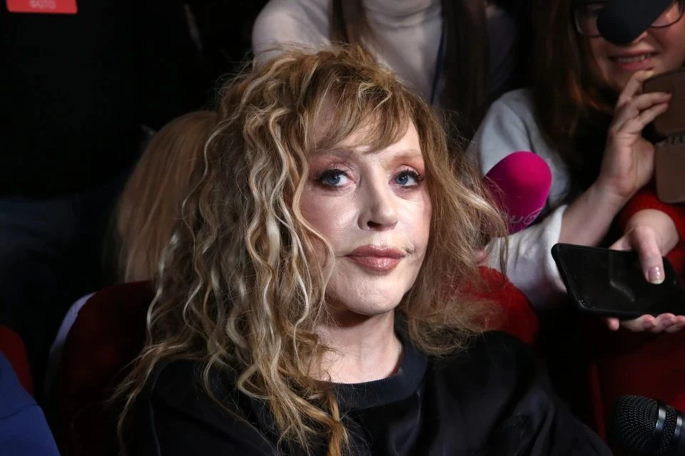 У Пугачёвой появились дела в России: Певицу обязали привести особняк в норму