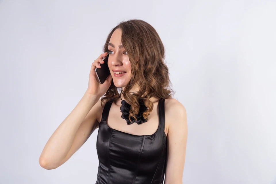 В Госдуме обсуждают проект о запрете звонков из-за рубежа.