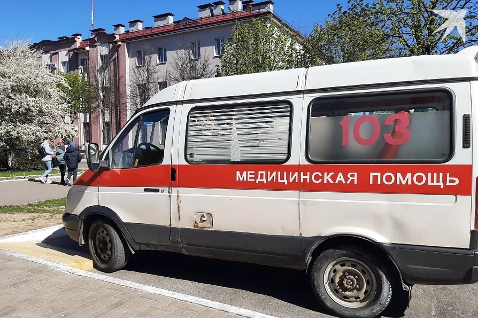 Травму позвоночника получила 10-летняя девочка на батутах в Горках. Фото: архив «КП».