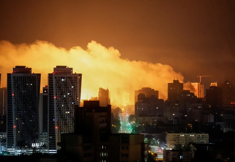 Украинские СМИ сообщили о взрывах в Киеве.