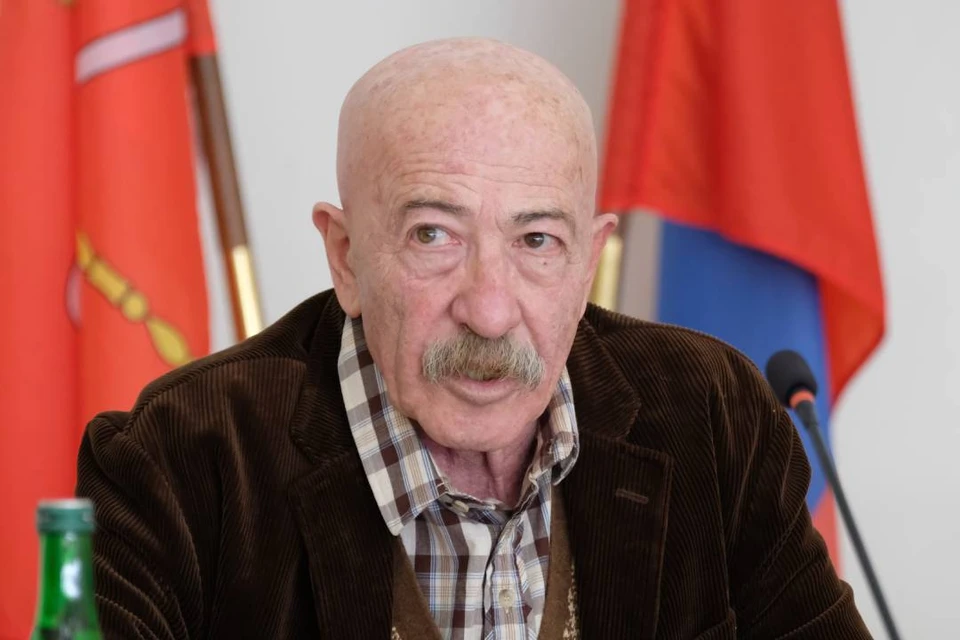 Александр Розенбаум получит награду.