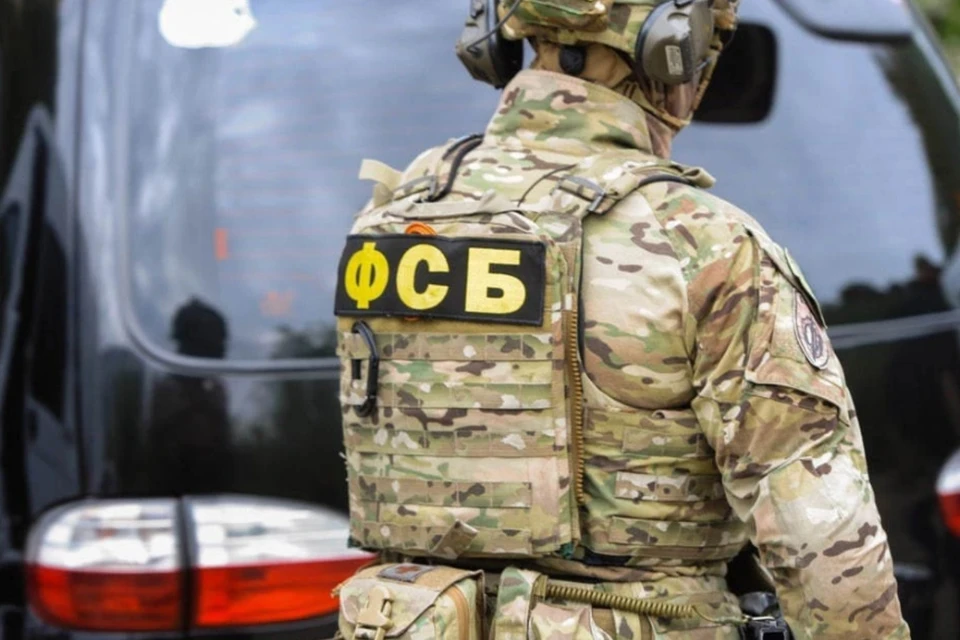 ФСБ предотвратила теракт в Крыму в отношении высокопоставленного офицера МО