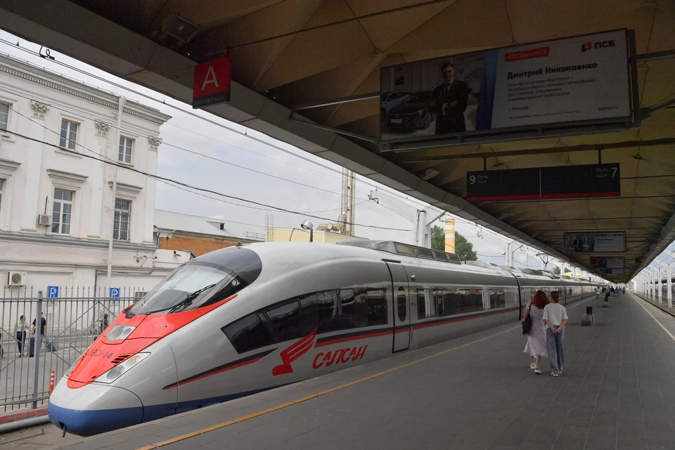 Пассажиры задержавшегося поезда «Сапсан» отправились в Москву