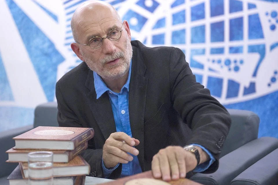 Борис Акунин* получил 15 лет колонии заочно по второму уголовному делу Фото: ИТАР-ТАСС/ Николай Галкин