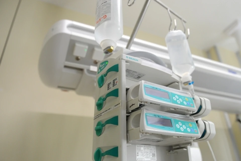 Оба подростка, вытащенных из воды в Уфе, находятся в больницах.