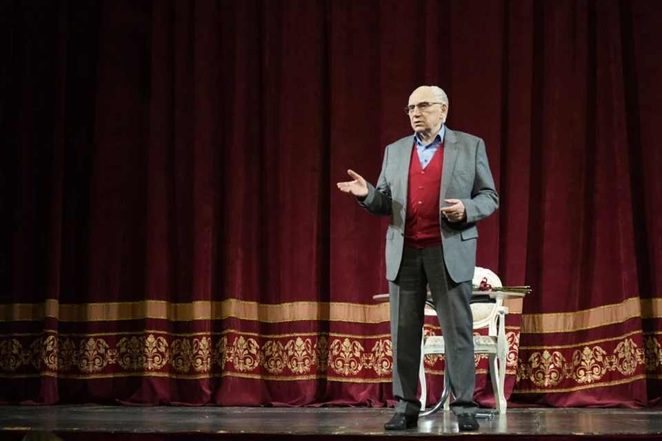 Народный артист России Валерий Баринов побывал в ДНР. Фото: Минкультуры ДНР