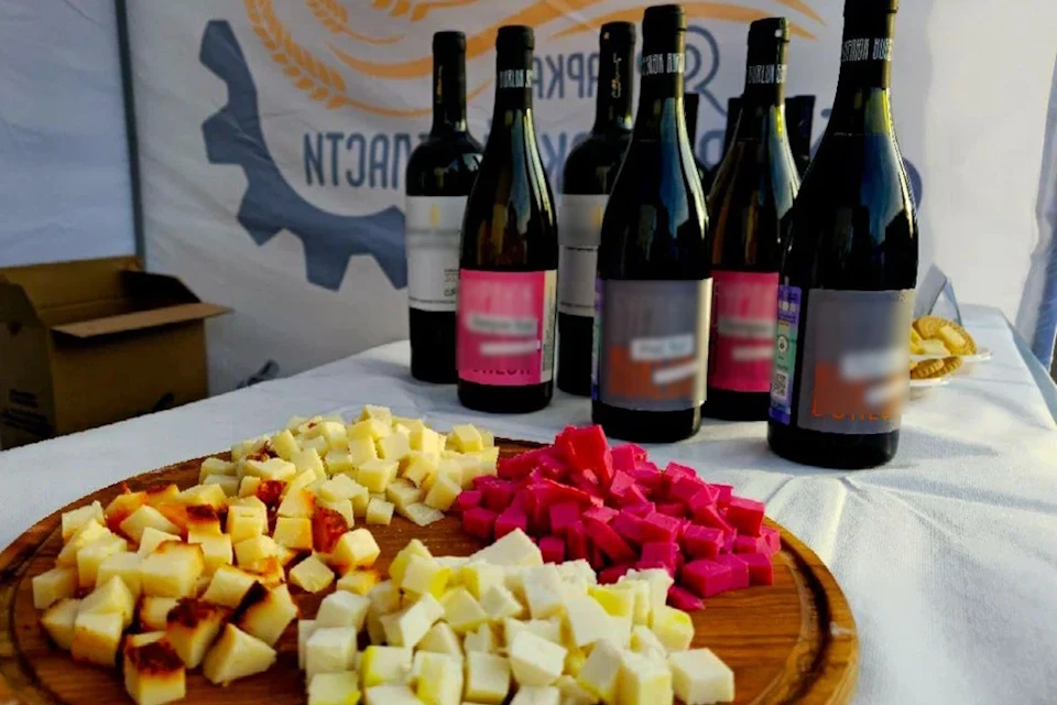 На ярмарке были представлены вина юга России Фото: министерство торговли и промышленности Херсонской области