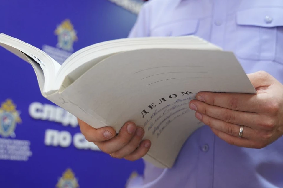 После увольнения мужчина два месяца заправлял чужие машины