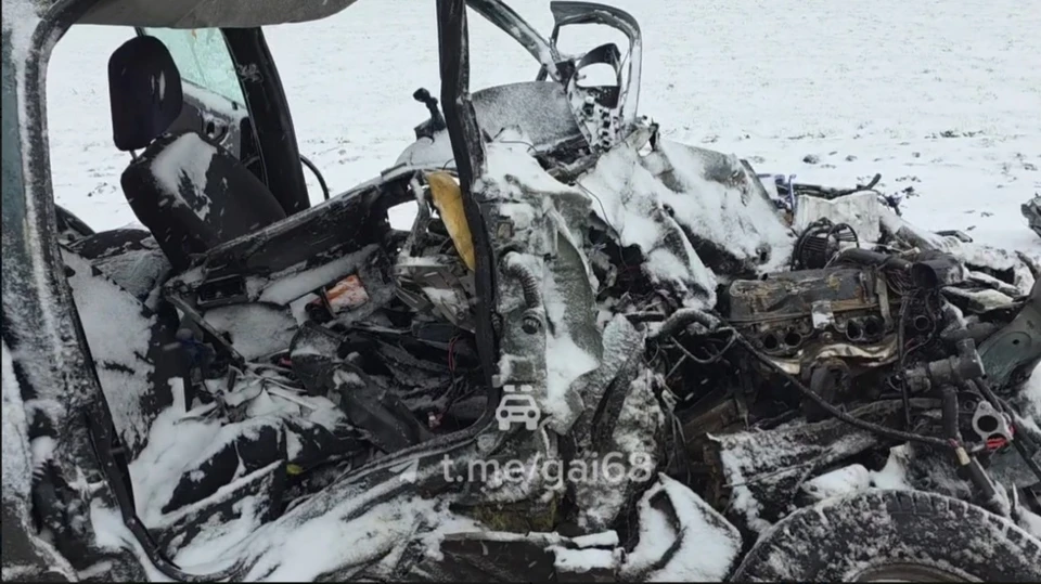 Авто превратилось в груду железа