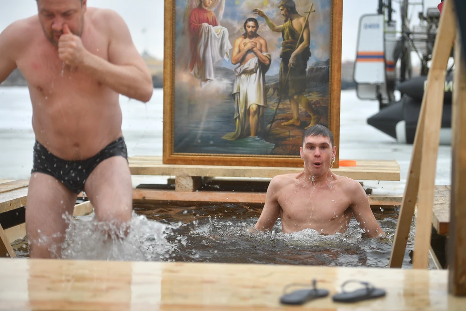 Всего в Петербурге будет специально оборудовано 17 купелей.