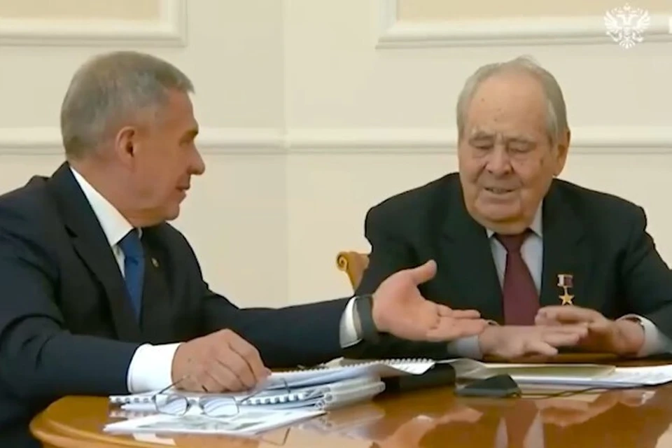 К поздравлению был прикреплен видеоролик. Фото: t.me/rustamminnikhanov