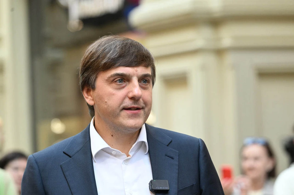 Кравцов: резолюцию о недопустимости запрета русского языка примут в России