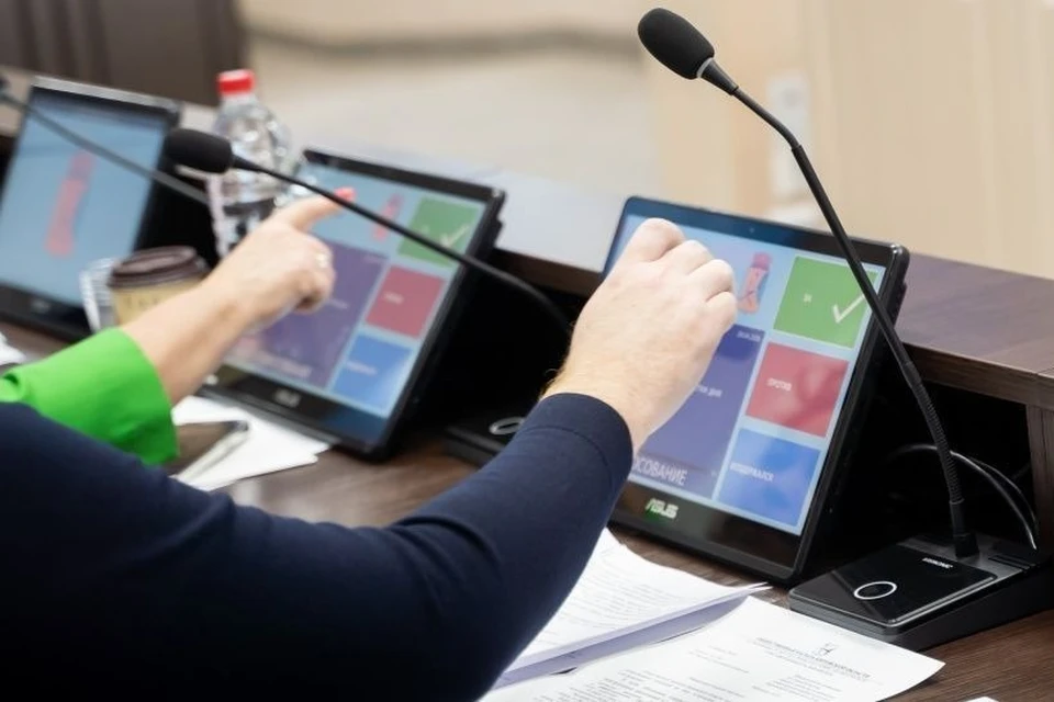 Возведение нескольких объектов затянулось на долгие годы, но власти не могут найти устойчивого решения проблемы. Фото: киров.рф