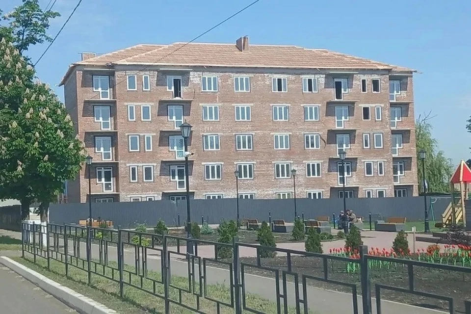 В Волновахе ямальские строители готовят к сдаче пятиэтажку на 30 квартир. Фото: Департамент строительства и жилищной политики ЯНАО