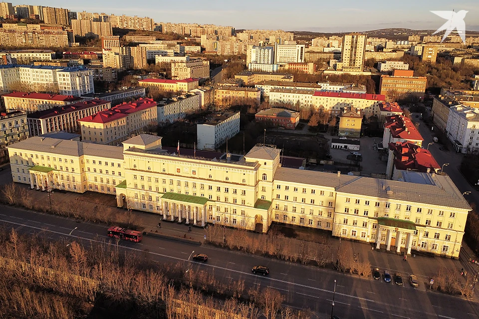 Администрация Мурманска предупреждает, что от ее лица пожилым северянам звонят мошенники.