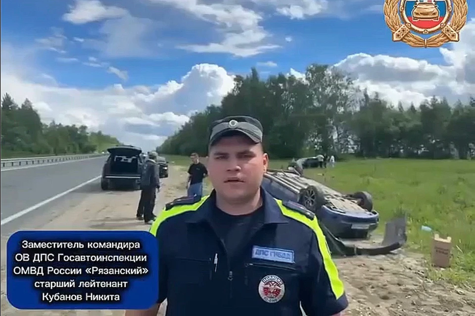 Водителю Renault и его пассажиру оказана медицинская служба. Фото: скриншот с канала МАХ УМВД по Рязанской области