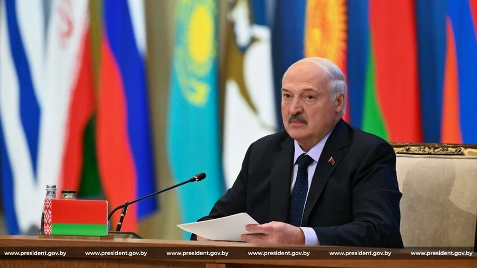 Президент Беларуси готов принять в Минске доверенное лицо президента Франции. Фото: president.gov.by