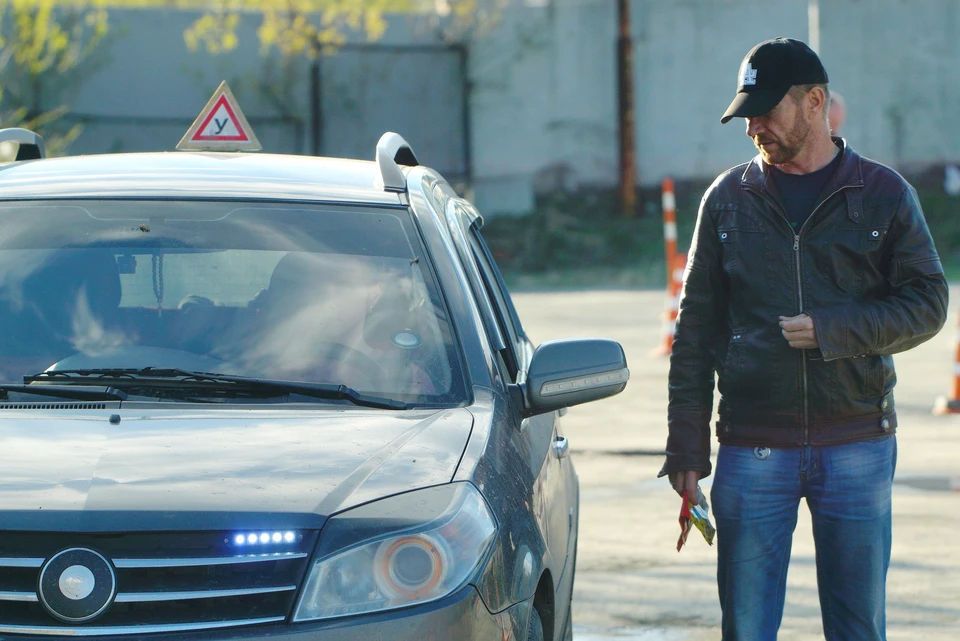 МВД обязано обновить требования к учебным автомобилям для экзаменов на права — доклад правительству до 2027 года