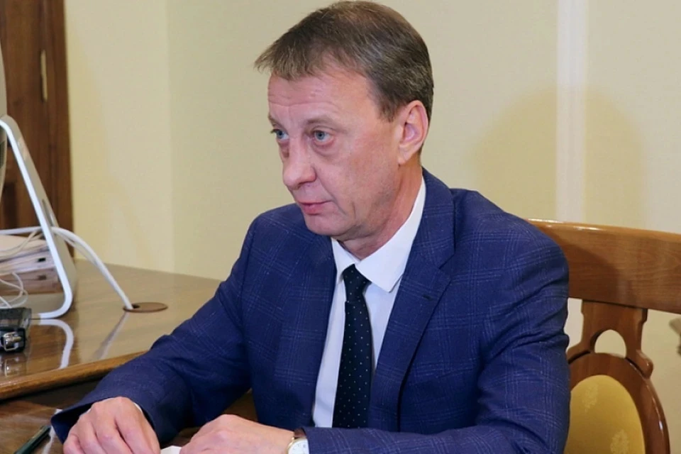 Вячеслав Франк пожелал адвокатам крепкого здоровья, счастья, семейного благополучия