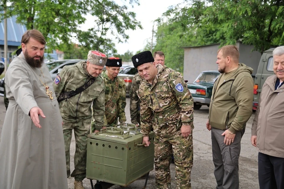 Храму Александра Невского в Луганске передали полевую кухню