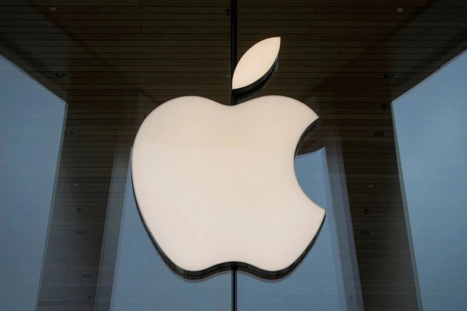 Компания Apple объяснила удаление мессенджера «Макс» из App Store: что стало причиной