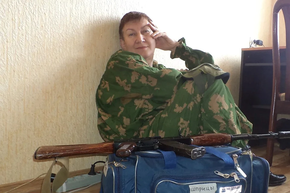 Любовь Журба была заботливой и ласковой, пока дело не касалось занятий по тактической медицине. Тут пощады бойцам не было! Фото: Личный архив Любови Журбы