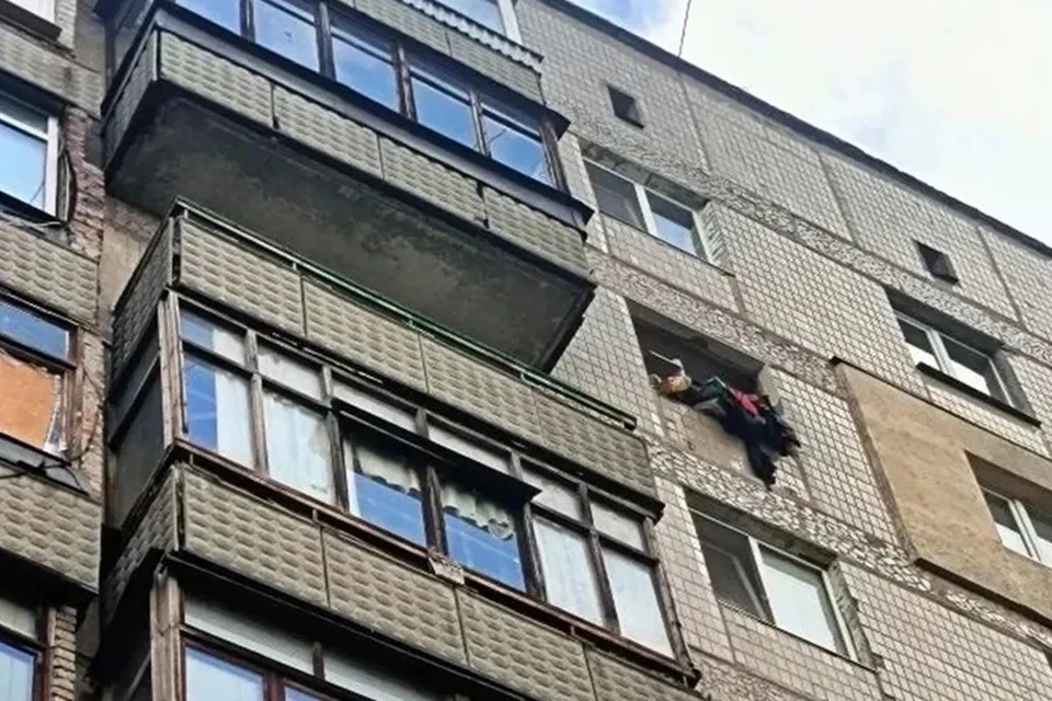 Ранним утром в Киевском районе Донецка произошел взрыв бытового газа. Фото: МЧС России по ДНР