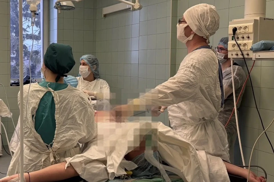 Врачи успешно удалили новообразование массой 530 граммов. Фото: Минздрав Удмуртии