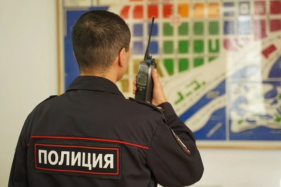 В скандале на борту разбирается полиция.