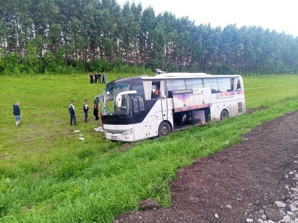 ДТП с автобусом в Татарстане могло произойти из-за уснувшего водителя. Фото: ГУ МЧС России по Республике Татарстан