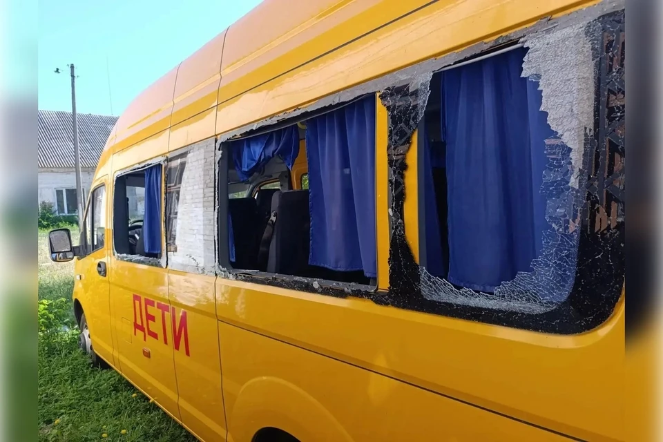 Боевики ВСУ обстреляли школу и детские автобусы. Фото: Евгений Балицкий/МАХ