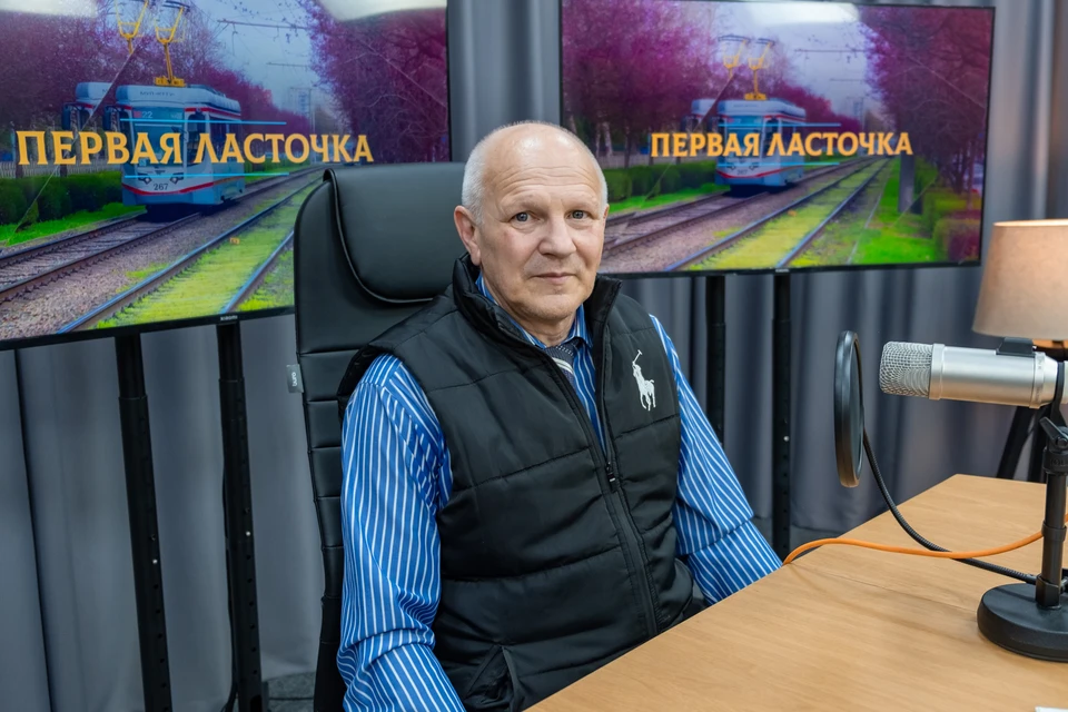 Заведующий астрофизической оптической обсерваторией Кубанского государственного университета Александр Иванов в студии радио "КП"-Кубань"