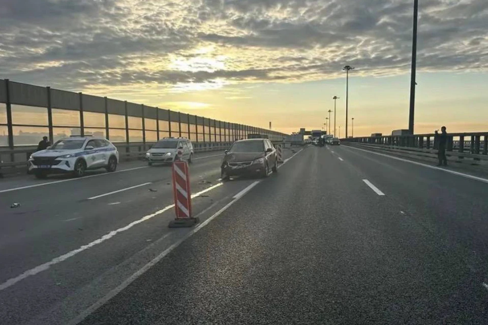 Один рабочий погиб, другого госпитализировали. Фото: https://t.me/spb_police78