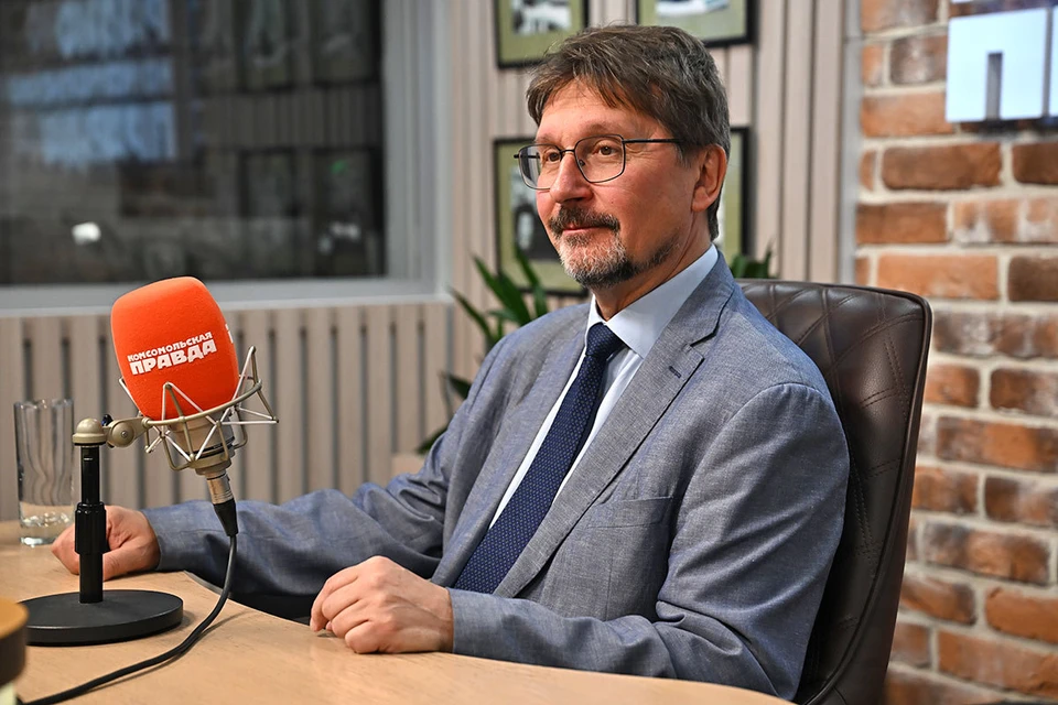 Почвовед, член-корреспондент РАН, почетный член Международного общества почвоведов, доктор биологических наук, декан факультета почвоведения МГУ Павел Красильников.