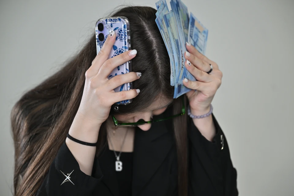 Максименко назвал фейковые вакансии популярным методом обмана подростков