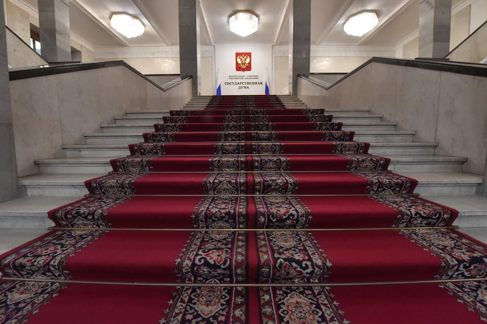 В Госдуме предложили увеличить зарплату медикам.