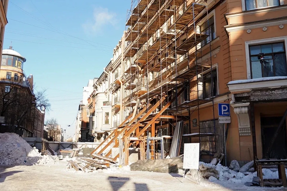 К восстановлению здания приступили специалисты. Фото: https://max.ru/razumishkin