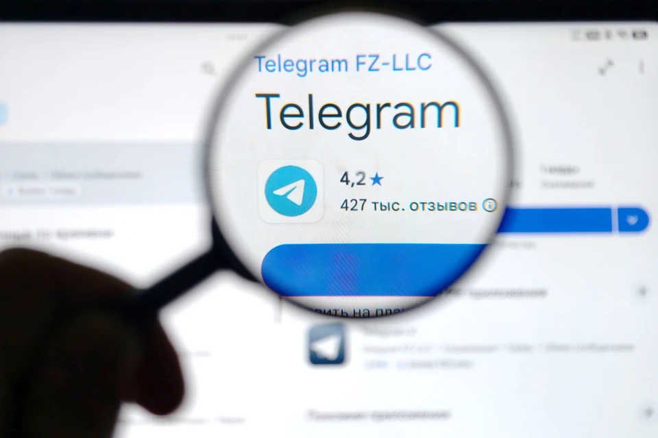 Некоторые депутаты просто удалили или закрыли свои аккаунты в соцсетях.