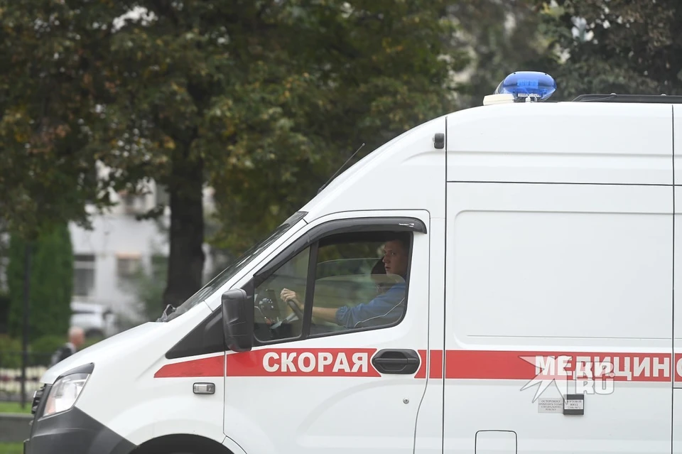 Мужчине вызвали скорую помощь