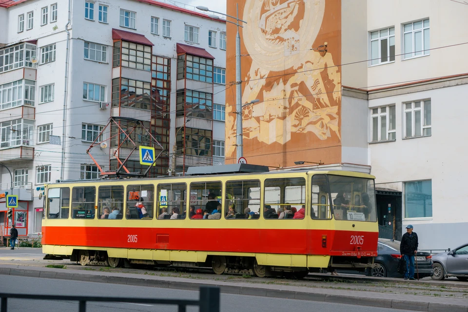Движение общественного транспорта приостановили в Ижевске