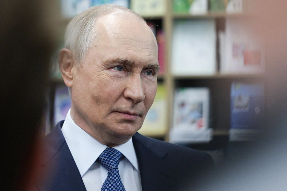 Владимир Путин во время встречи со студентами, аспирантами и молодыми учеными в учебно-научном центре Новосибирского национального исследовательского государственного университета. Фото: Гавриил Григоров/пресс-служба президента РФ/ТАСС