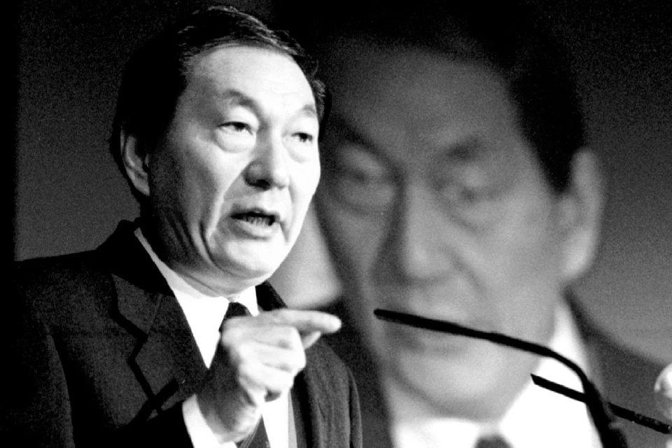 Умер Чжу Жунцзи, бывший премьер Госсовета КНР и один из главных архитекторов экономических реформ Китая
