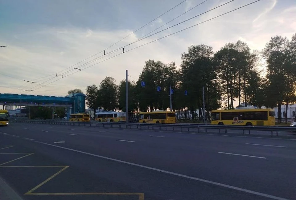 Выезд из Ярославля в сторону Москвы перекрыт.