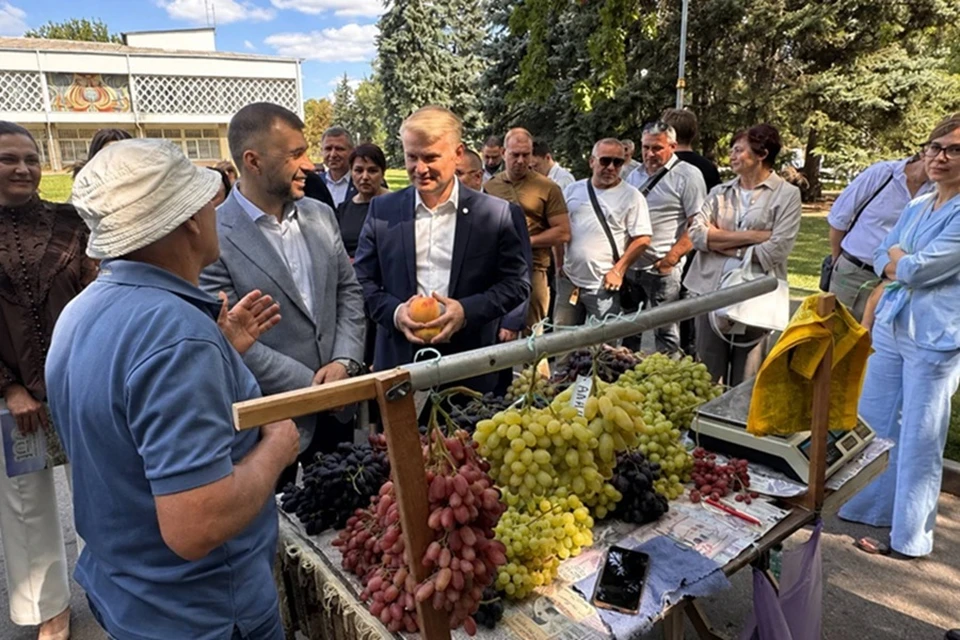 Сельхозпроизводители из ДНР представили свою продукцию в Донецке. Фото: Минсельхоз ДНР