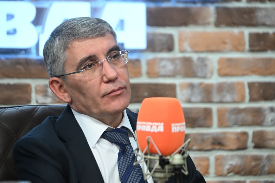 Миляев заступился за нарисовавшую «Смешариков» на детской площадке девочку